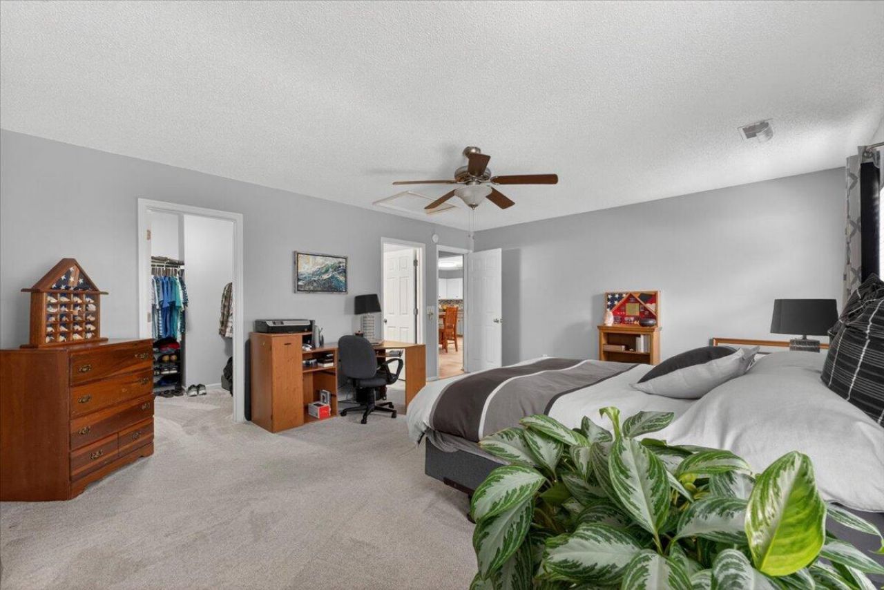 119 Tyron Road Photo 24