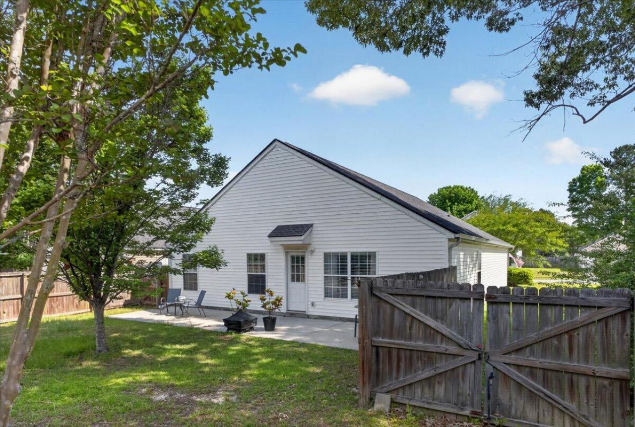 119 Tyron Road Photo 32