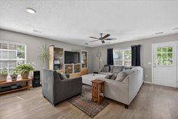 119 Tyron Road photo 4