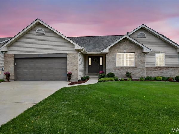1214 Sunny Ridge Drive, O'Fallon, MO 63366
