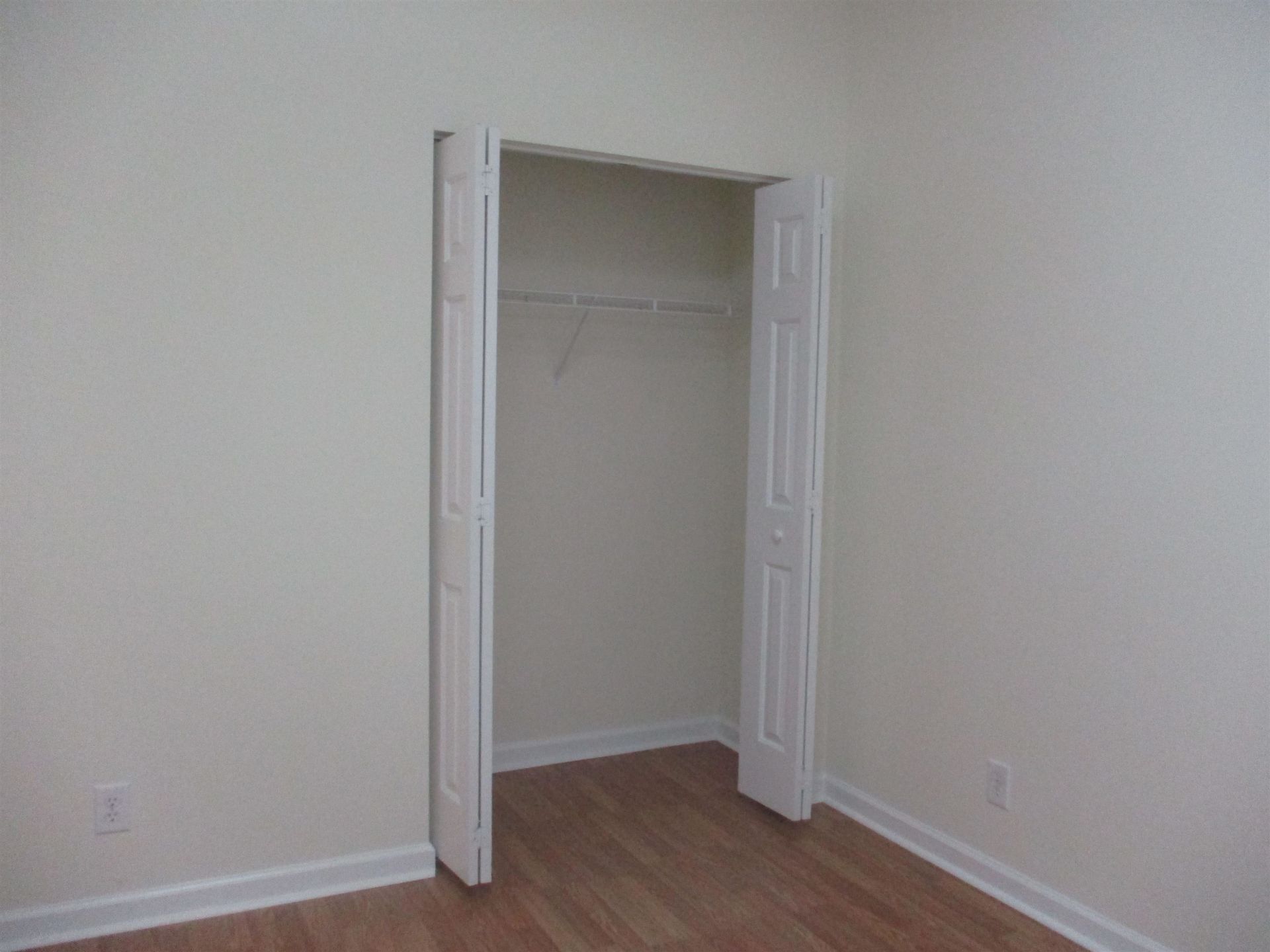 3951 Gladiola Dr. Photo 7