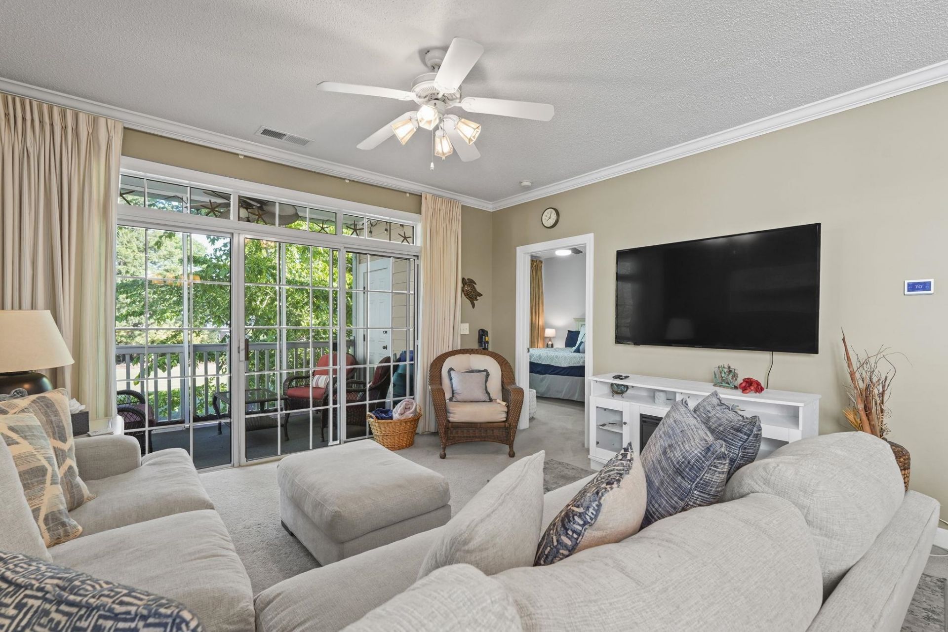 5750 Oyster Catcher Dr. Photo 15