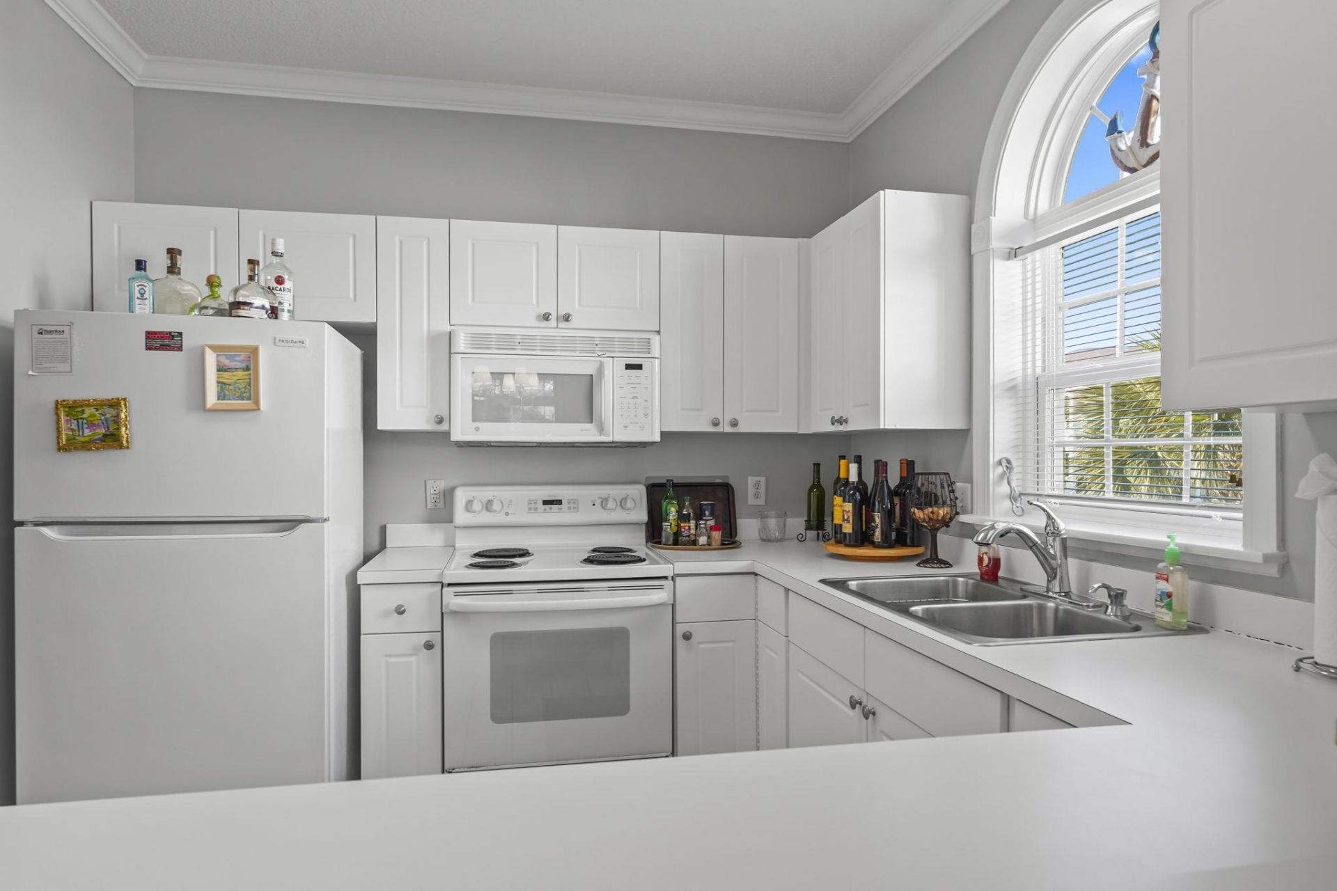 5750 Oyster Catcher Dr. Photo 6
