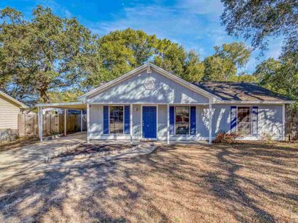 3936 Elmcrest Dr Pensacola, FL 32504