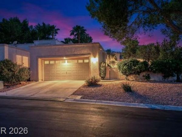 3394 Brookfield Drive, Las Vegas, NV 89120