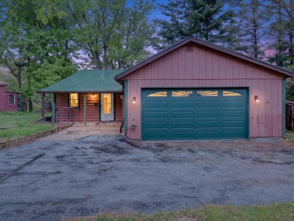 N4055 Golf Lane, Brodhead, WI 53520