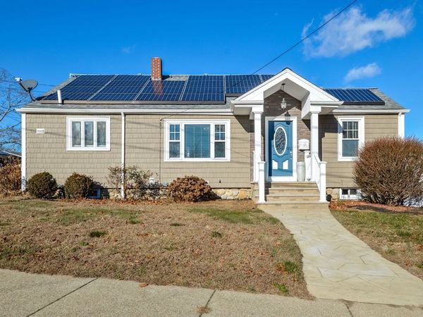 325 Park Ave, New Bedford, MA 02745