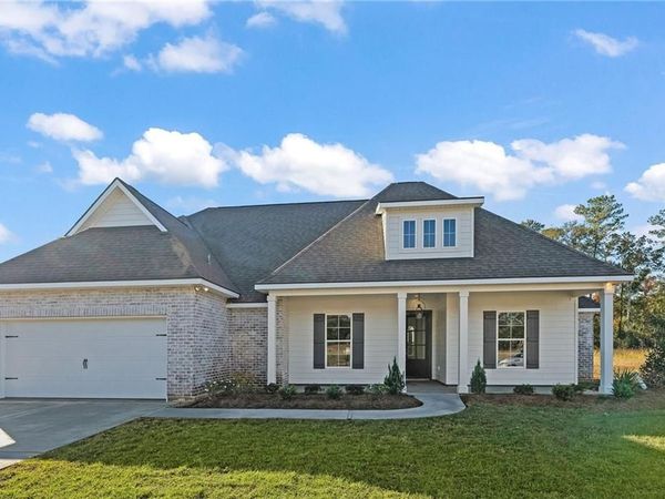 1660 SWEET PEA Court, Madisonville, LA 70447