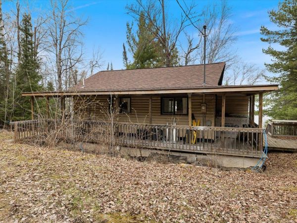 2014 W Frazer Bay Road, Cook, MN 55723