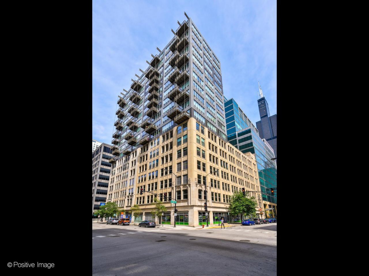 565 W Quincy Street, Unit 1602, Chicago, IL 60661 Main Photo