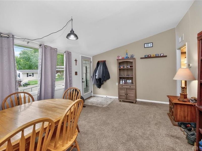 70 Suncrest Drive, Lebanon, OH 45036 Photo 6