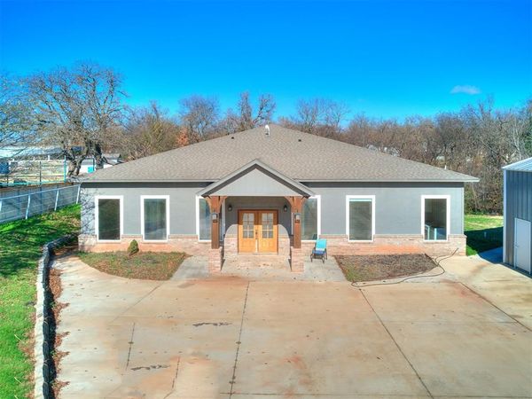 3875 E Waterloo Road, Edmond, OK 73034