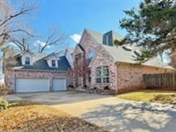 2200 Augusta Avenue, Edmond, OK 73034