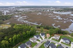 1081 Saltwater Circle photo 4