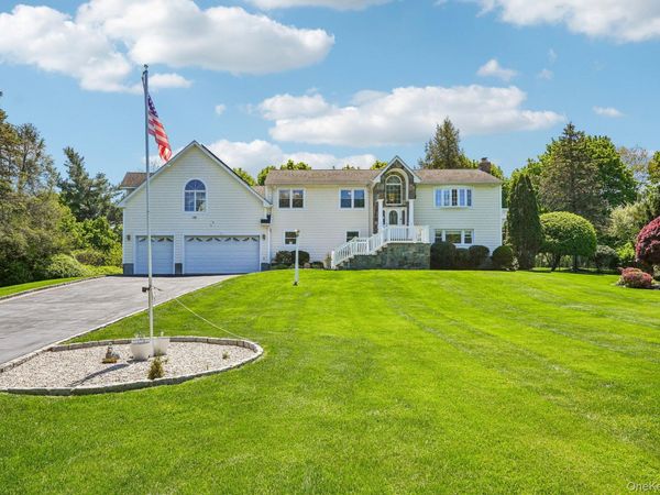 1 Green Tree Road, Yorktown Heights, NY 10598