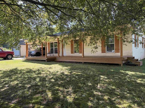 729 BLUE BONNET RD, Bolivar, TN 38008