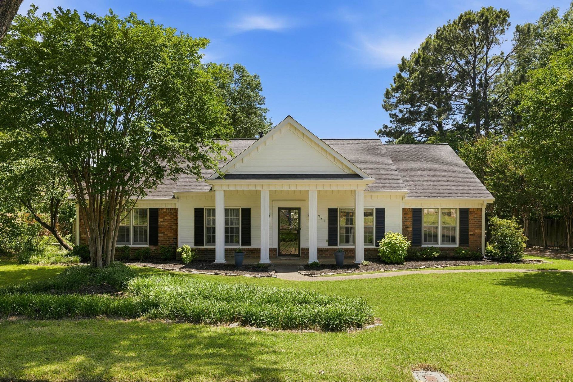 7941 Elm Leaf Dr, Germantown, TN 38138 Main Photo