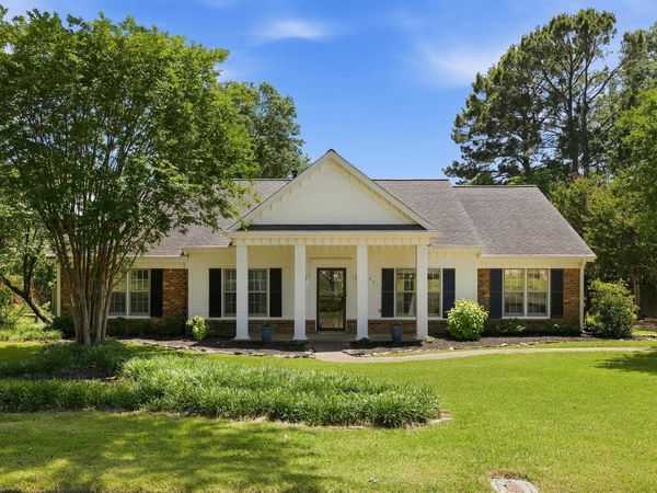 7941 ELM LEAF DR, Germantown, TN 38138