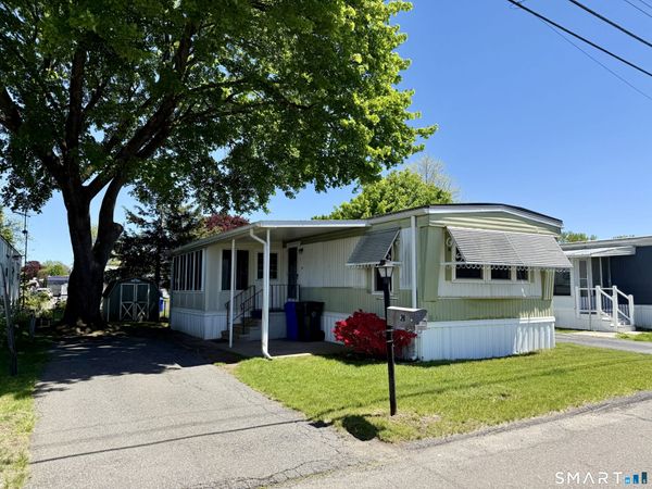 28 Cheyenne, East Hartford, CT 06118