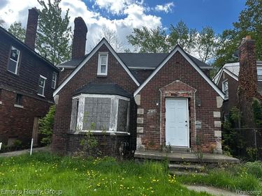 13723 Castleton Street, Detroit, MI 48227