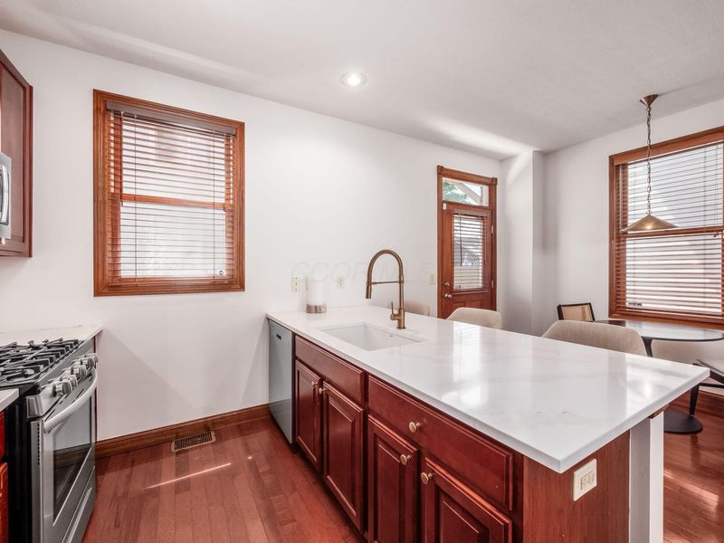 965 Delaware Avenue, Columbus, OH 43201 Photo 16