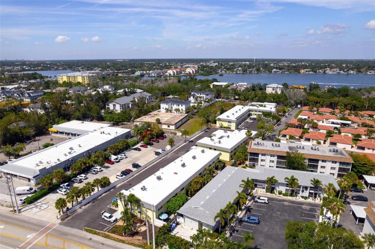 6703 Midnight Pass Road, Unit 101, Sarasota, FL 34242 Photo