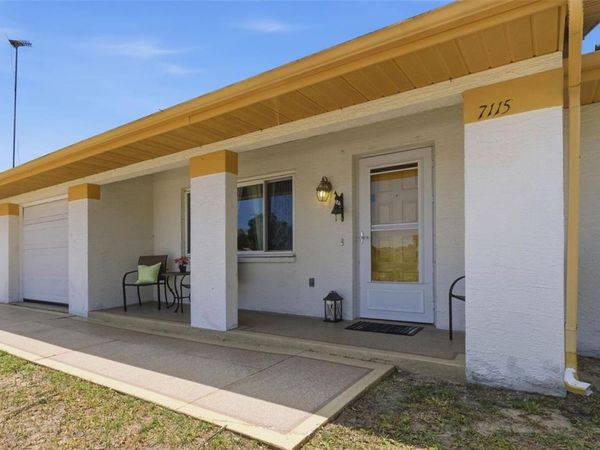 7115 LEXINGTON CIRCLE, BROOKSVILLE, FL 34602