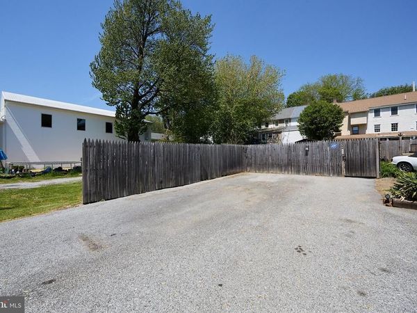 329 FRONT STREET , PARKESBURG, PA 19365