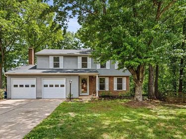 12528 CLIFF EDGE DRIVE, HERNDON, VA 20170
