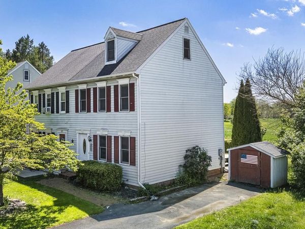 229 BLACK HORSE DRIVE, STRASBURG, PA 17579