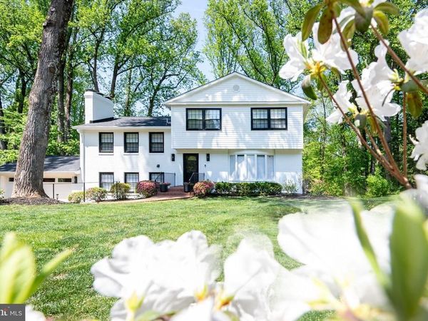 1554 FOREST VILLA LANE, MCLEAN, VA 22101