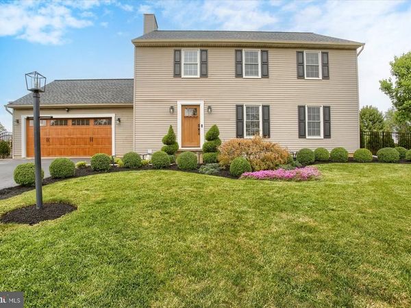 11 WHEATSTONE DRIVE, PALMYRA, PA 17078