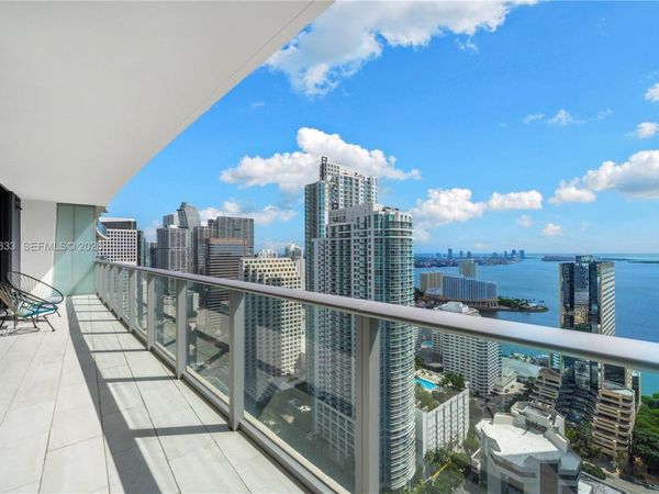 1010 Brickell Ave, Unit 3904, Miami, FL 33131