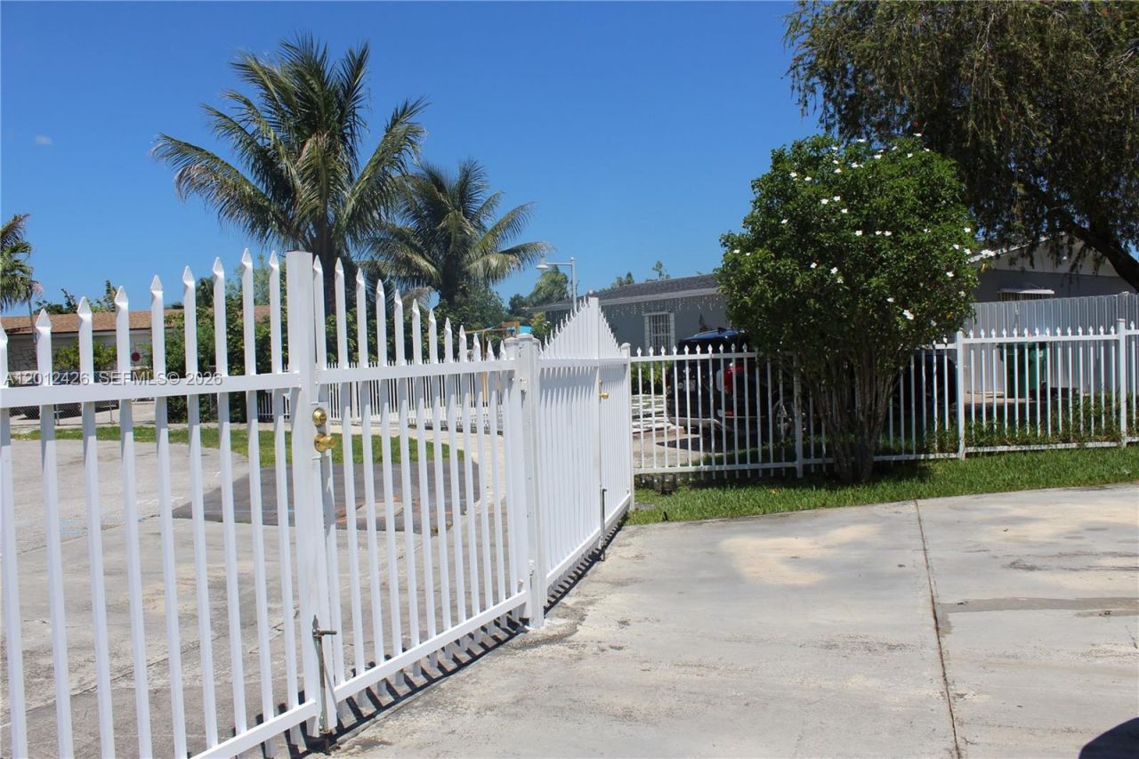 30724 SW 154th Ct , Unit 30724, Homestead, FL 33033 Photo