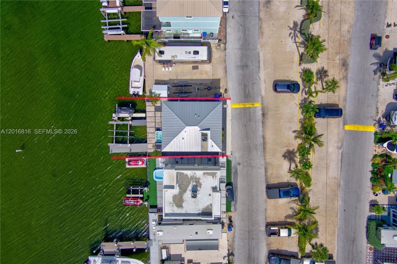 325 Calusa , Key Largo, FL 33037 Photo