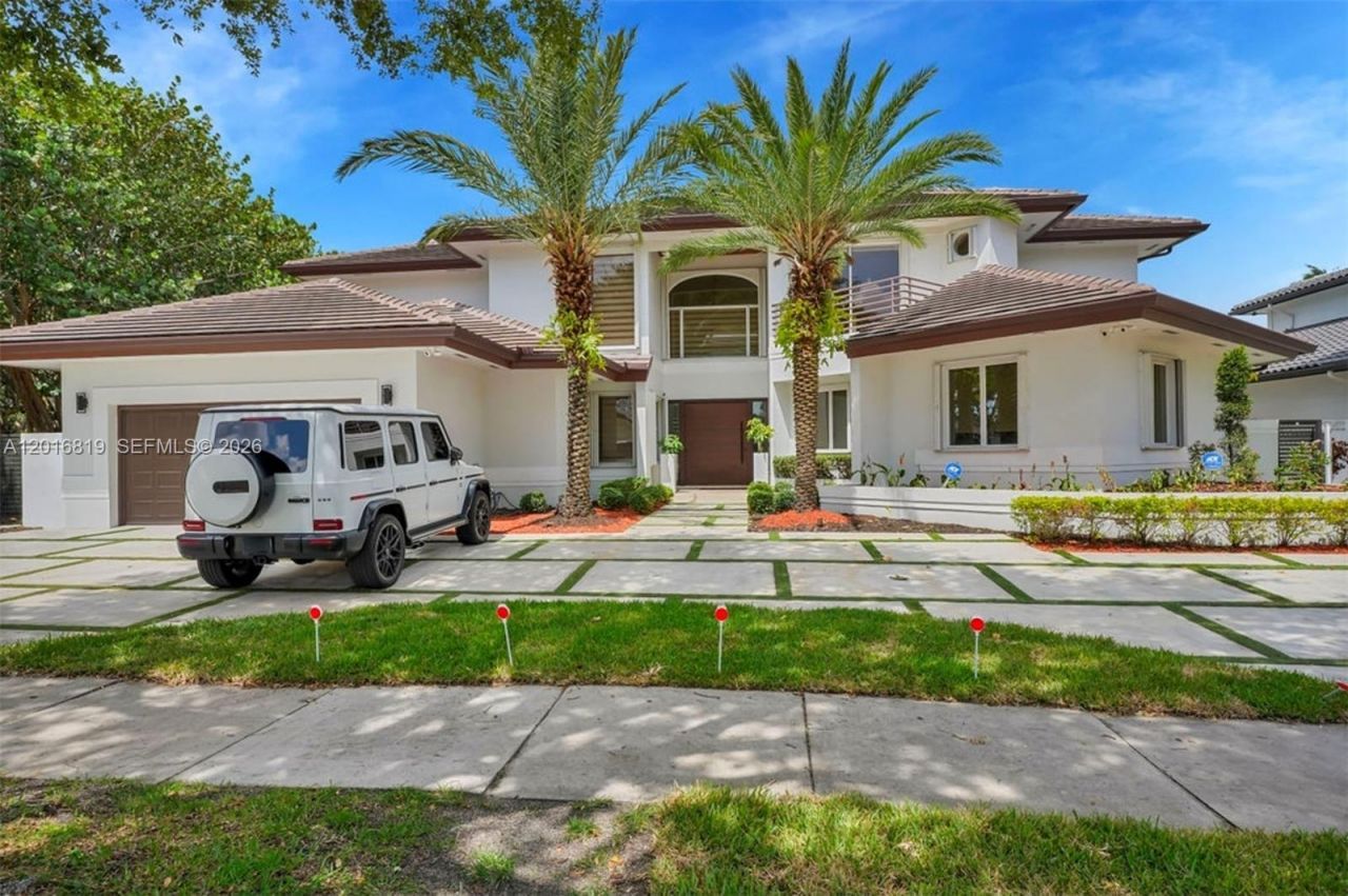 14332 Ardoch Pl, Miami Lakes, FL 33016 Photo