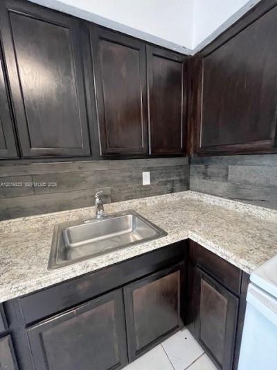 901 SW 4th Ter , Hallandale Beach, FL 33009 Photo
