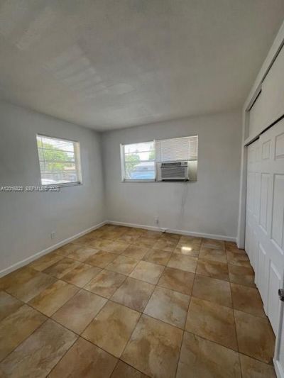 901 SW 4th Ter , Hallandale Beach, FL 33009 Photo