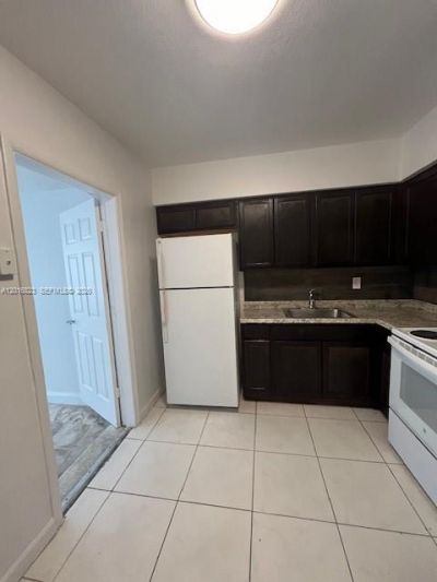 901 SW 4th Ter , Hallandale Beach, FL 33009 Photo