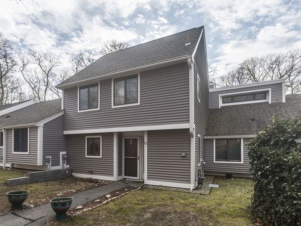 12 Woodrise, Unit 12, Falmouth, MA 02540
