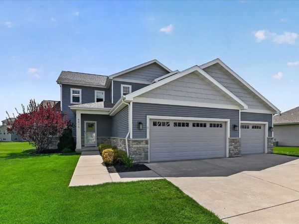 4416 Eagle Ridge Lane, Windsor, WI 53598