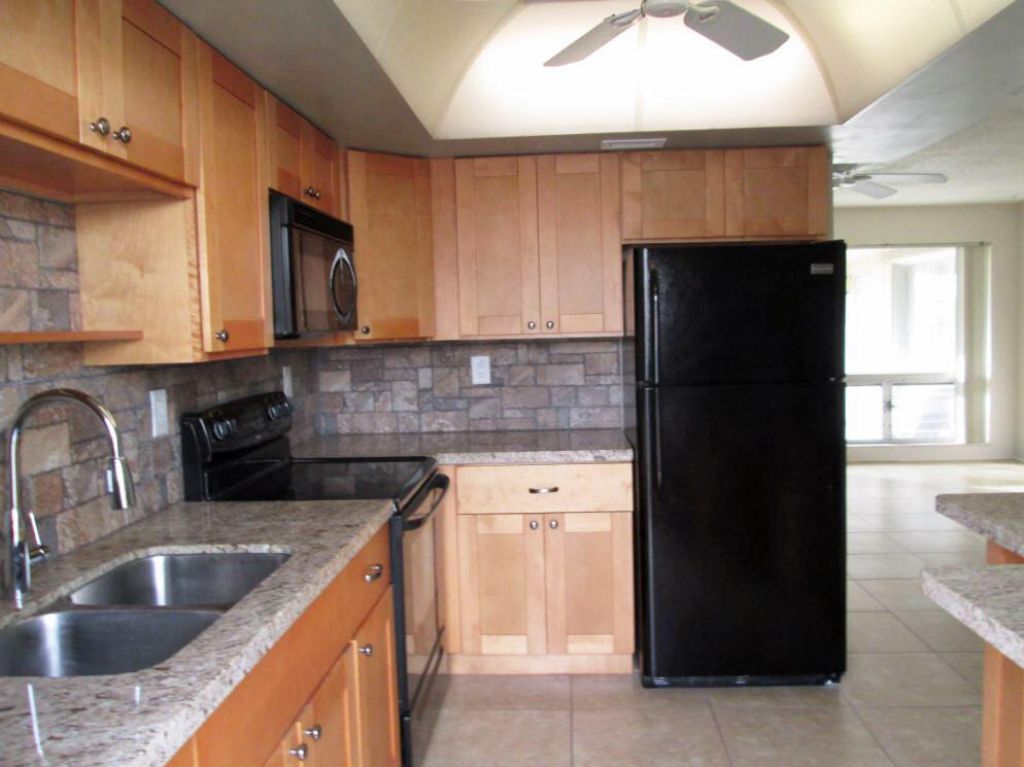 1911 NE 27th Court, Unit 3, Lighthouse Point, FL 33064 Photo