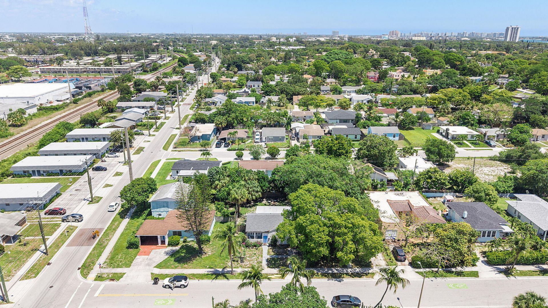 961 32nd Street, West Palm Beach, FL 33407 Photo