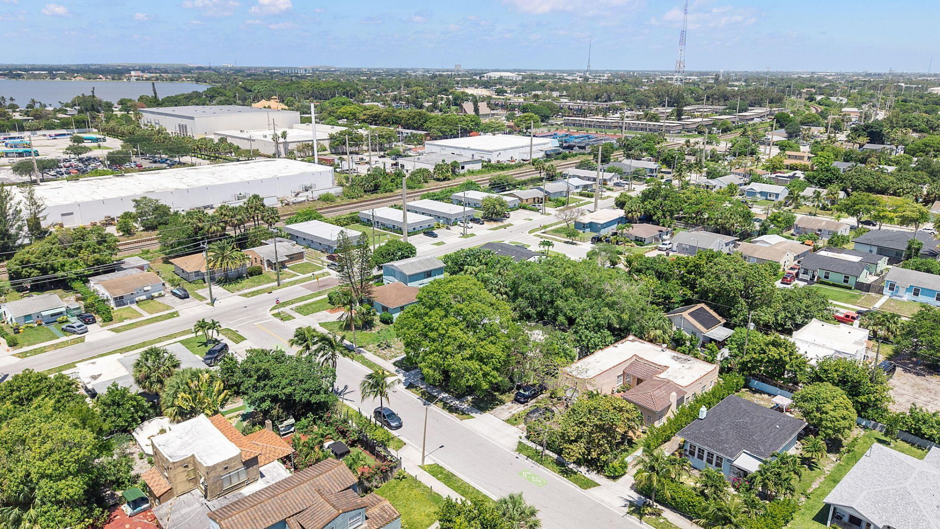 961 32nd Street, West Palm Beach, FL 33407 Photo