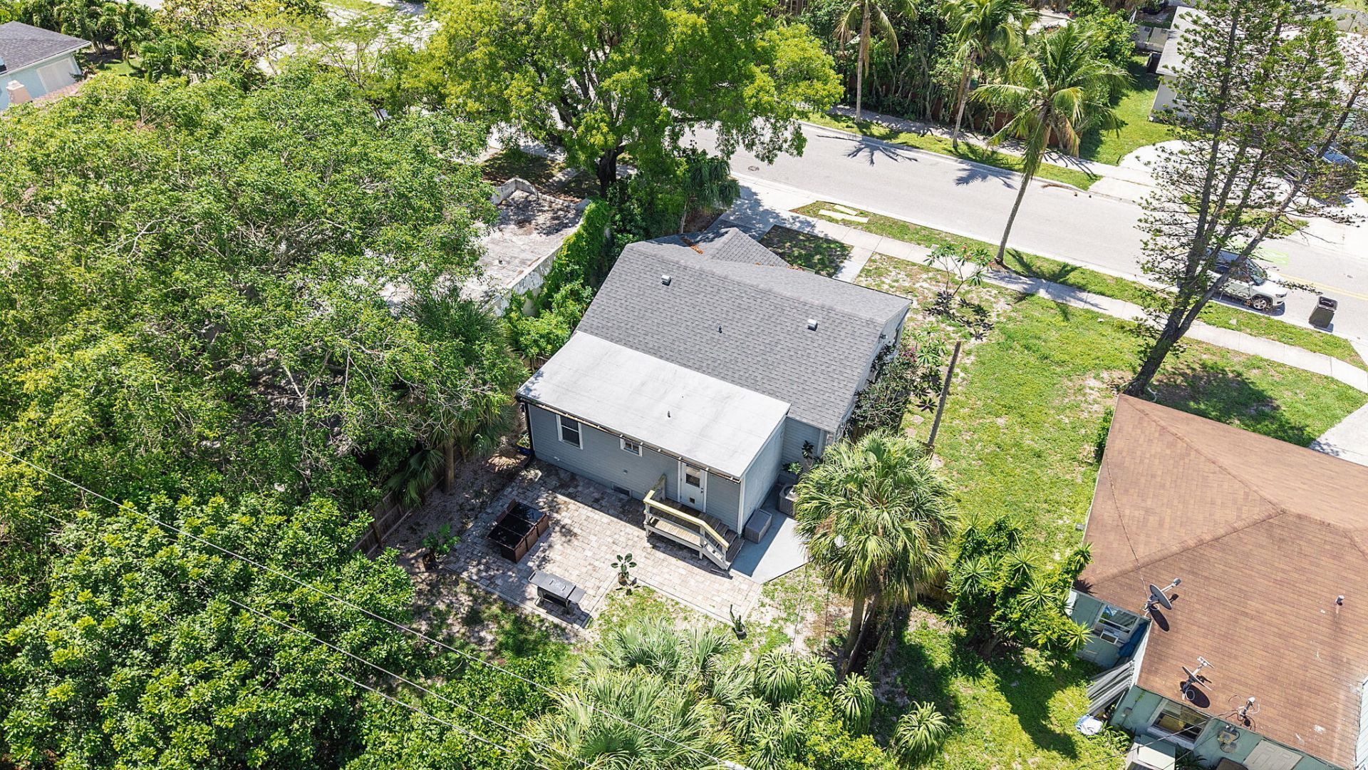 961 32nd Street, West Palm Beach, FL 33407 Photo