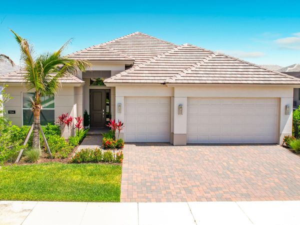 9244 SW Pinnacle Place, Port St. Lucie, FL 34987