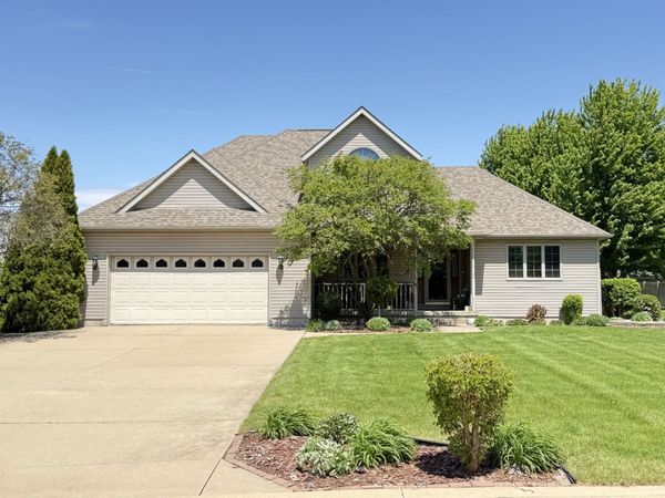 50 Mary Senica Court , Lasalle, IL 61301