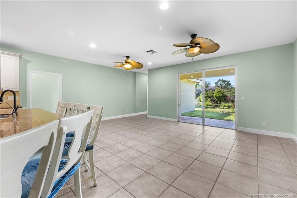 418 NE Abaca Way, Jensen Beach, FL 34957 Photo