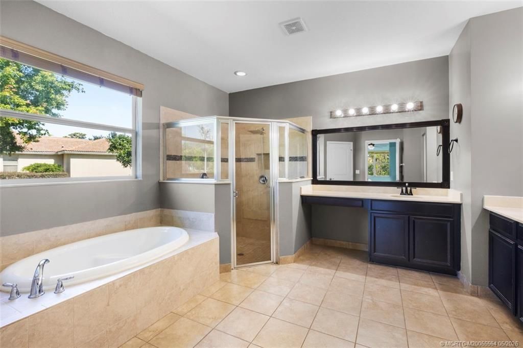 418 NE Abaca Way, Jensen Beach, FL 34957 Photo