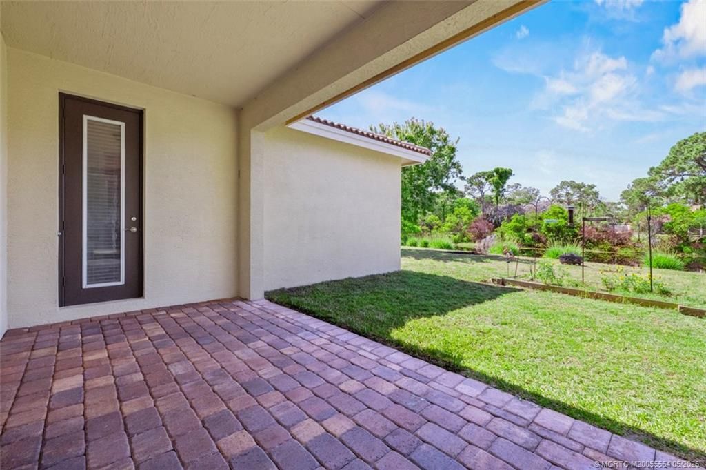418 NE Abaca Way, Jensen Beach, FL 34957 Photo